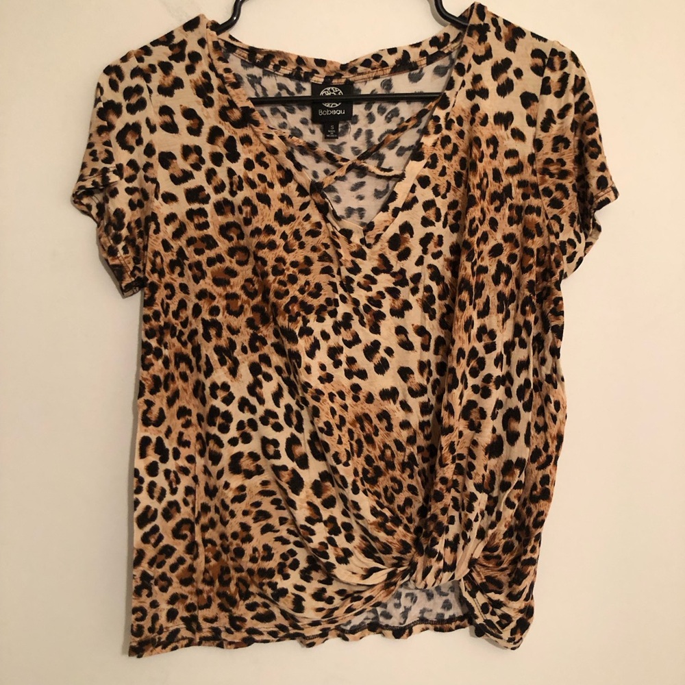 bobeau Leopard Print Twist-Front Short Sleeve Top - Brown/Black Womens S